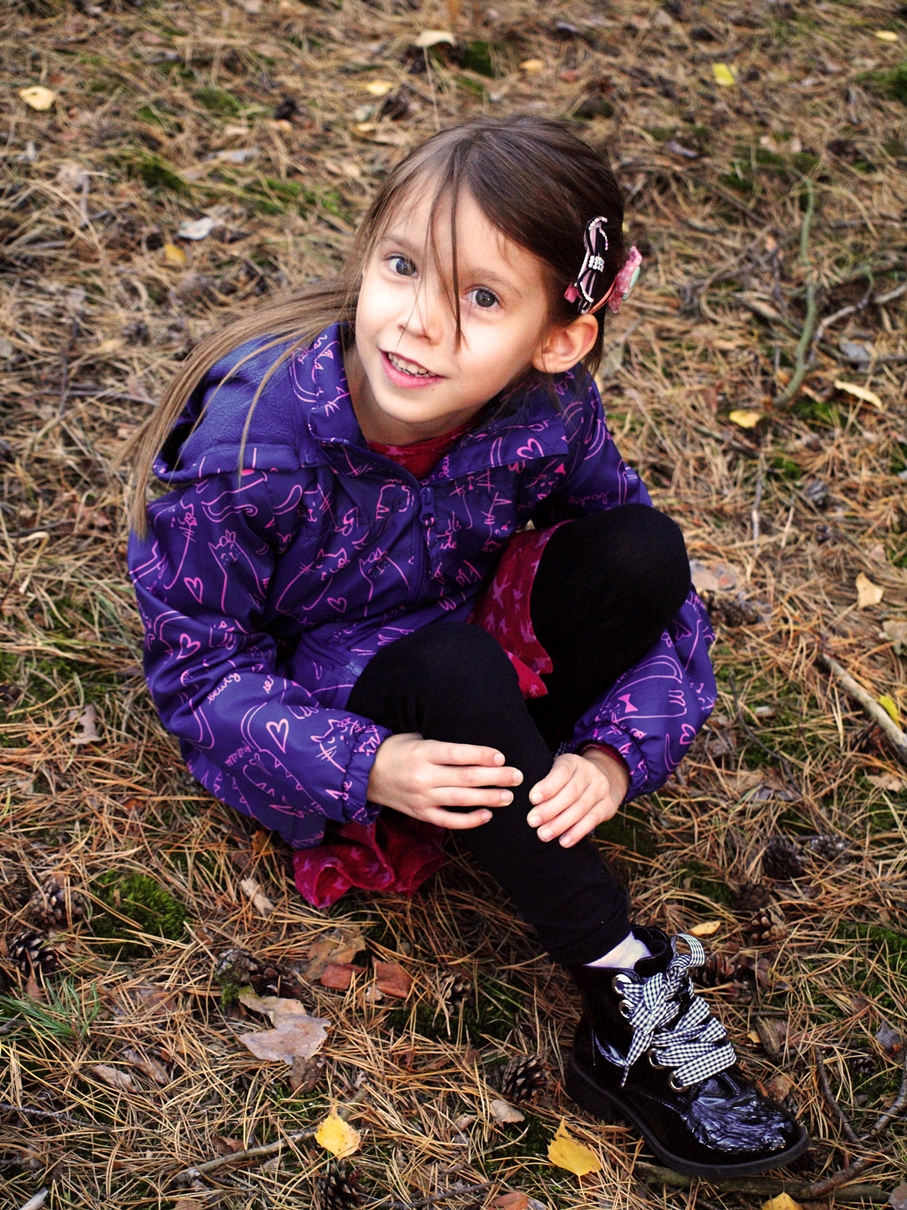 Portfolio - Fotografia Geek Imagination - Dziewczynka w lesie
